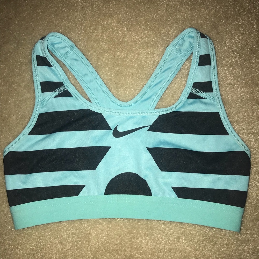 Nike Pro Sports Bra